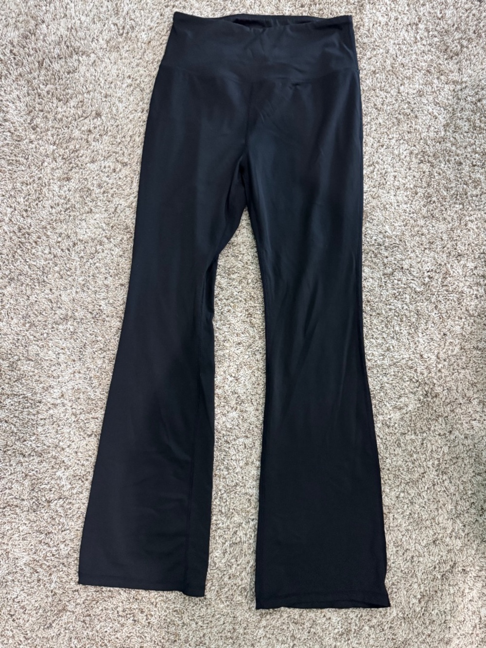 Leg3nd Women's super soft and stretchy boot cut yoga pants black size large